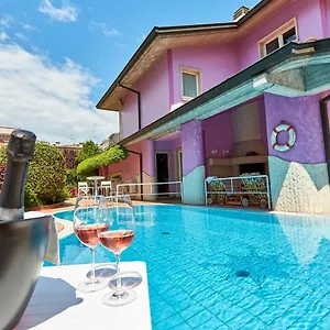 *** Hotel Lilla Italia